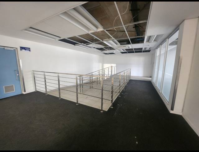 1,731M² OFFICE TO LET IN NOORDWYK